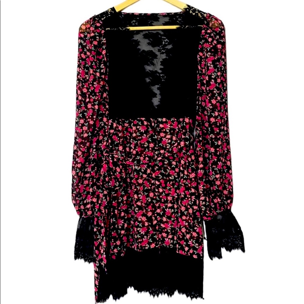 FOR LOVE & LEMONS Melrose SecondSkin
Sheer Dress New Floral S